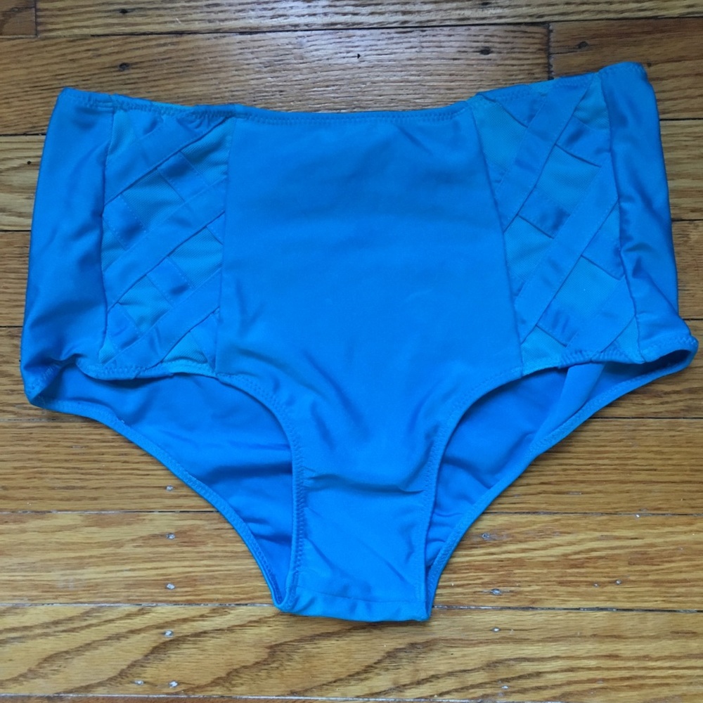 Motel Rocks High Waisted Bikini Bottom - Picture 2 of 5